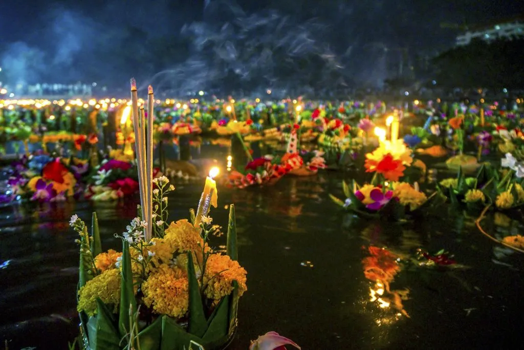 Loy Krathong
