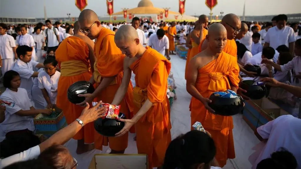 Día de Makha Bucha