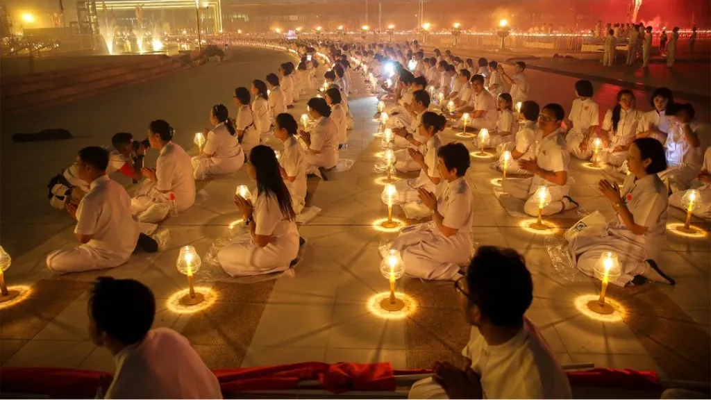Día de Makha Bucha