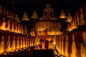 Día de Makha Bucha