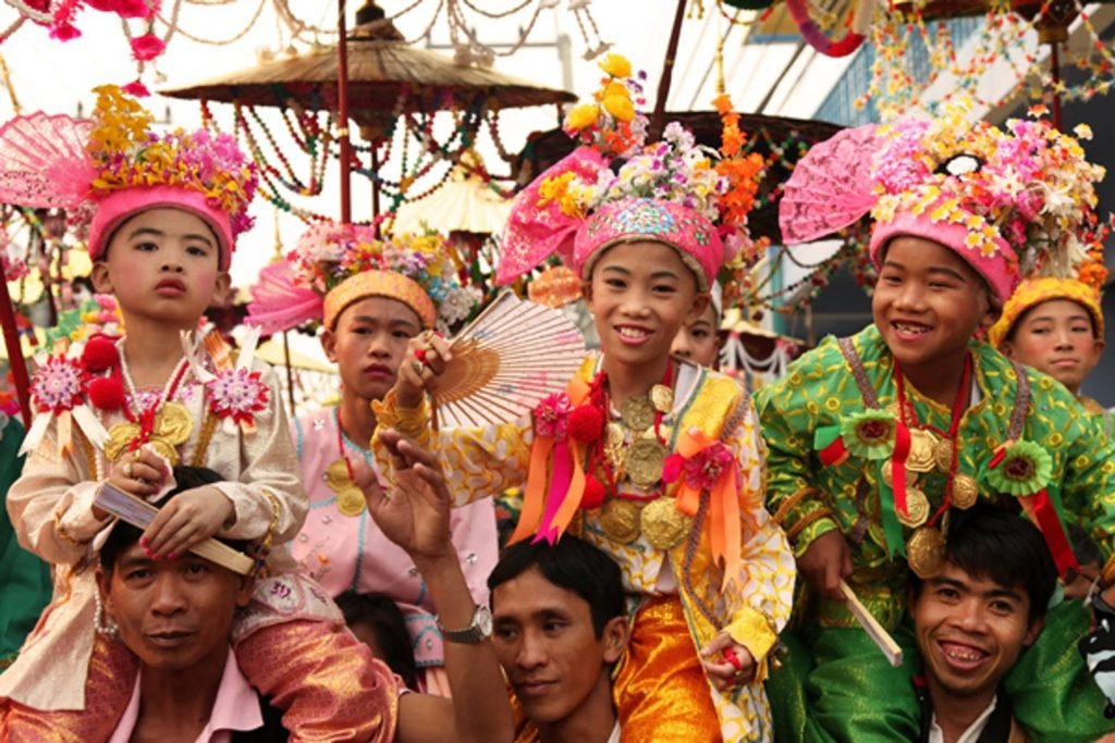 Festival Poy Sang Long