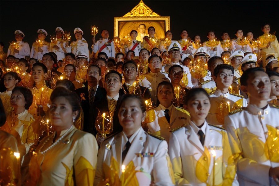 Cumpleaños del rey Bhumibol